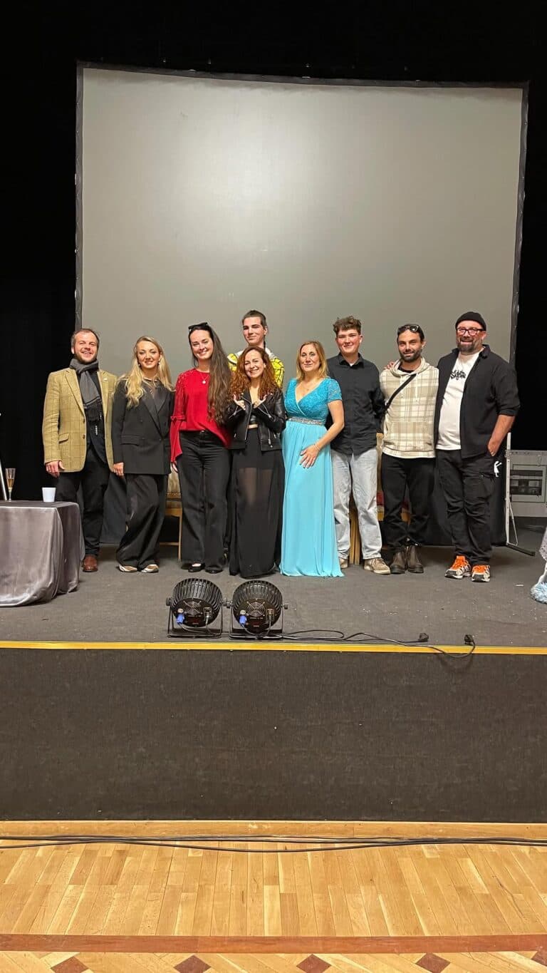 „На ръба“ — спектакъл, който остава следа